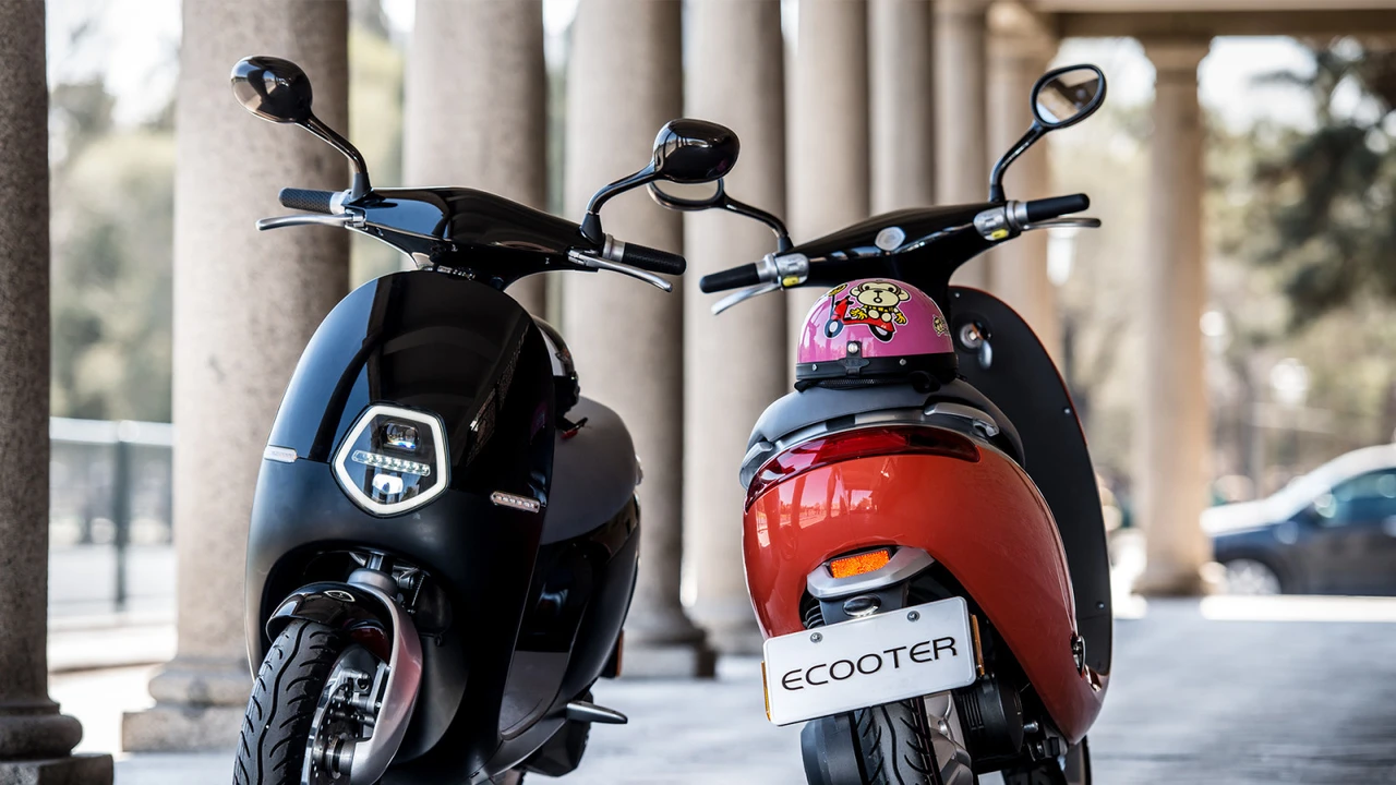Ecooter E1 S+ - Electric 2024 Scooter